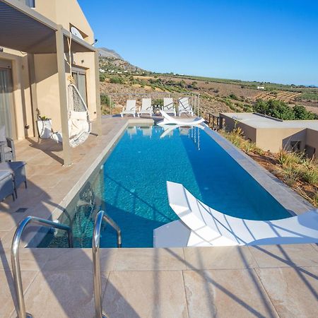 Olive And Aloe Villas Nomikiana Ngoại thất bức ảnh