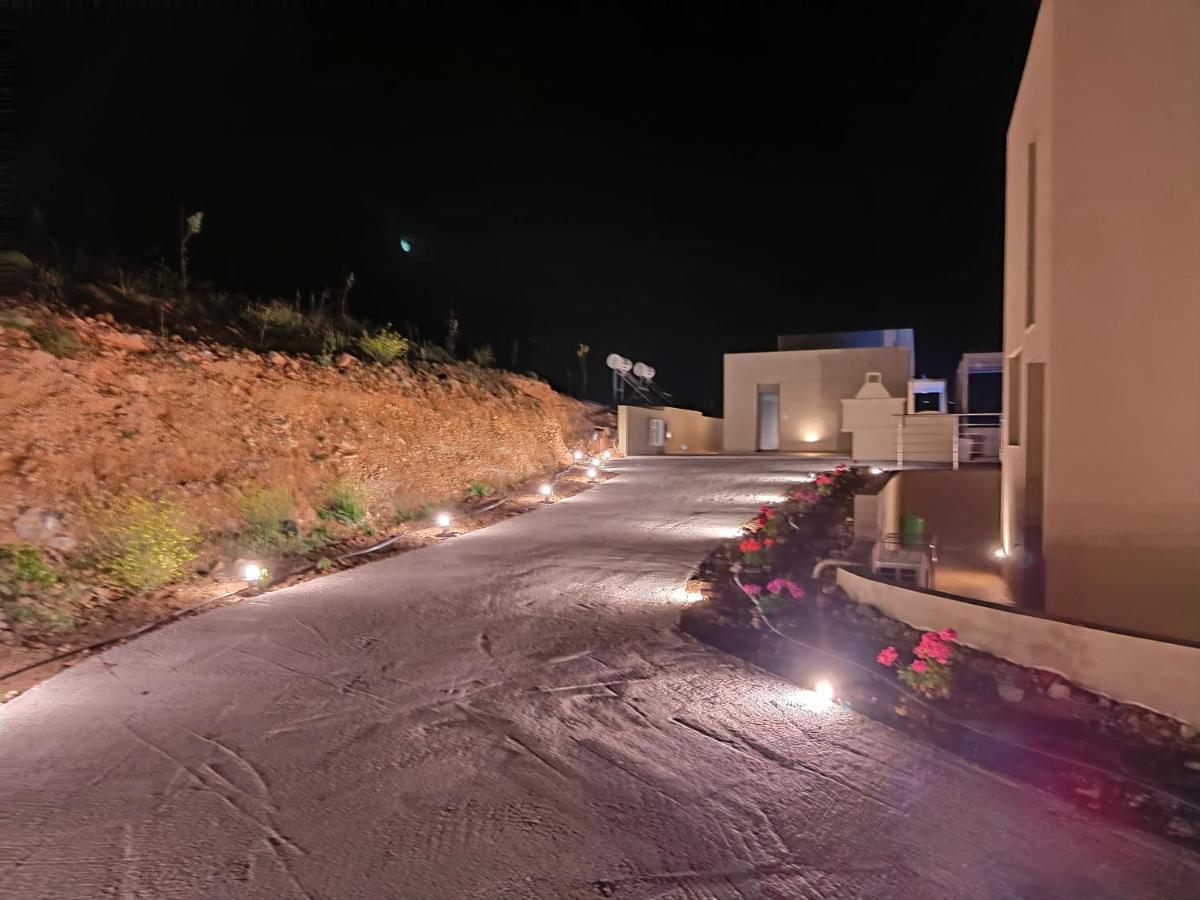 Olive And Aloe Villas Nomikiana Ngoại thất bức ảnh